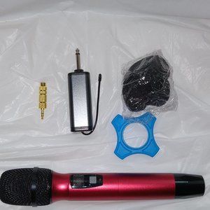 FDUCE Wireless Microphone, with foam mic cover